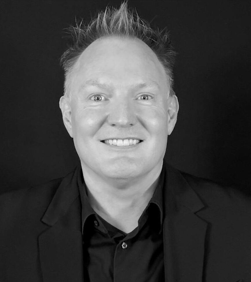 Christopher Demetrakos' picture, black and white.
